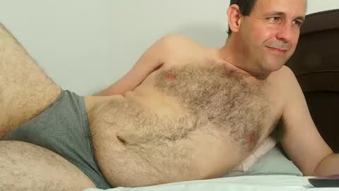 Snapshot of zasss40 chatting on 02/20/25, 05:44 Alex online show from 02/20/25, 05:44