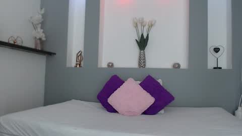 Karolyne online show from 02/27/25, 02:21