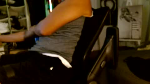 zedlav4 online show from 11/19/25, 02:11