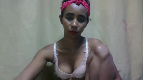 zeolineess online show from 09/26/25, 08:13