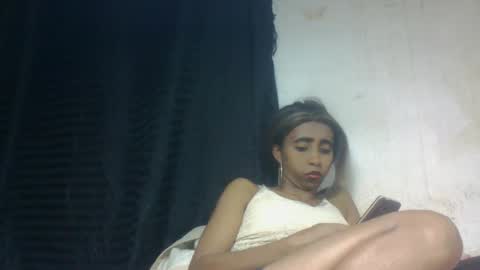 zeolineess online show from 10/17/25, 03:47