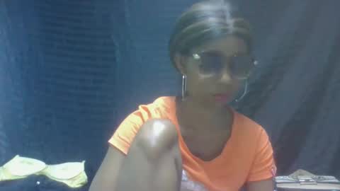 zeolineess online show from 10/30/25, 06:59