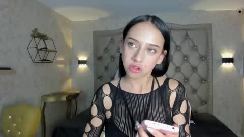 ZEPHYRA ANGELS online show from 01/31/25, 06:47