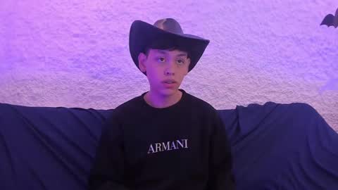 Snapshot of zeus_blaze chatting on 11/05/25, 08:09 zeus_blaze online show from 11/05/25, 08:09