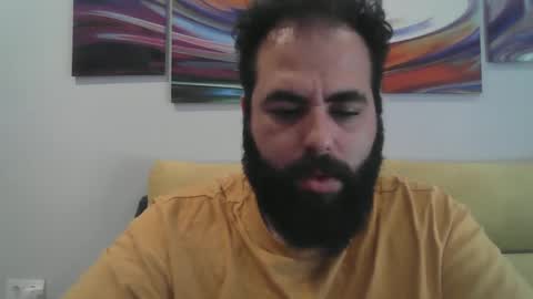 Zeus online show from 01/01/25, 12:22