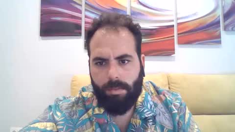 Zeus online show from 10/04/25, 10:35