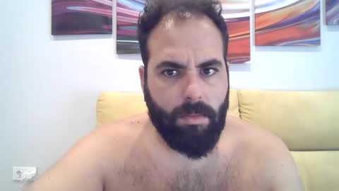 Zeus online show from 10/05/25, 10:46