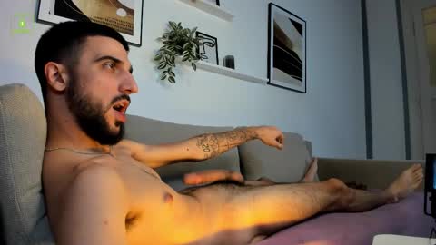 ZEYN online show from 09/25/25, 04:21