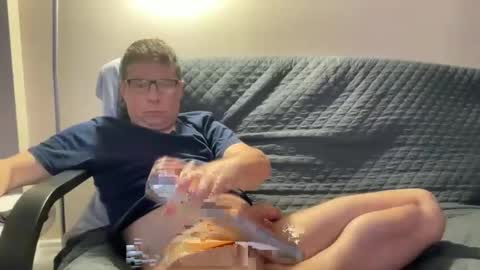 Snapshot of zgibnam chatting on 09/19/25, 11:44 zgibnam online show from 09/19/25, 11:44