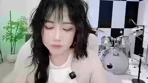 zhen online show from 10/14/25, 08:09