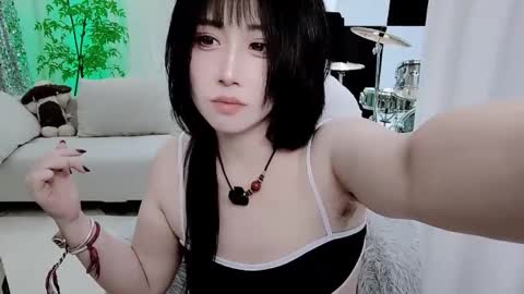 zhen online show from 11/04/25, 12:48