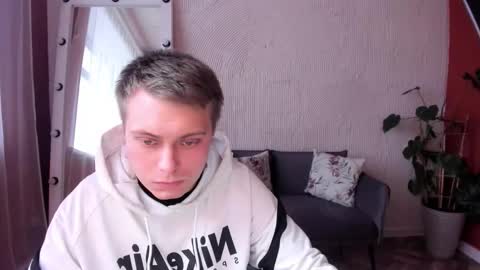 zherealkrugi online show from 11/26/25, 09:10