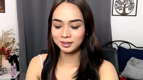 Snapshot of zialustts chatting on 03/10/25, 12:37 Zia online show from 03/10/25, 12:37