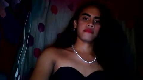 zianzamora4 online show from 11/20/25, 06:40