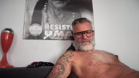 zkopa69 online show from 10/02/25, 01:18