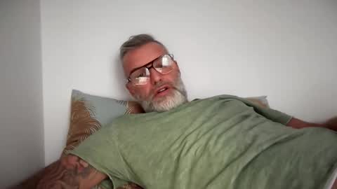 zkopa69 online show from 10/29/25, 07:43