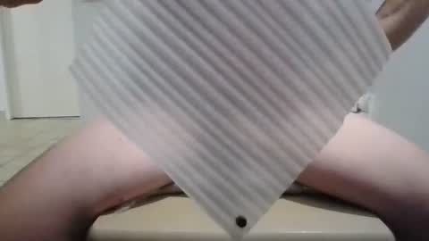 Snapshot of zobilov chatting on 12/05/24, 06:00 zobilov online show from 12/05/24, 06:00