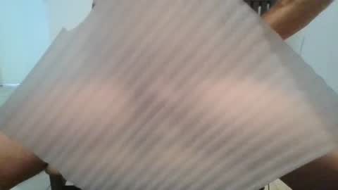 Snapshot of zobilov chatting on 02/07/25, 07:29 zobilov online show from 02/07/25, 07:29