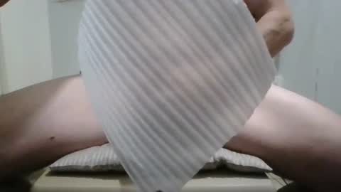 Snapshot of zobilov chatting on 02/16/25, 04:21 zobilov online show from 02/16/25, 04:21