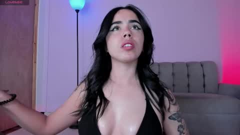 Snapshot of zoe6x chatting on 10/29/25, 01:57 zoe online show from 10/29/25, 01:57