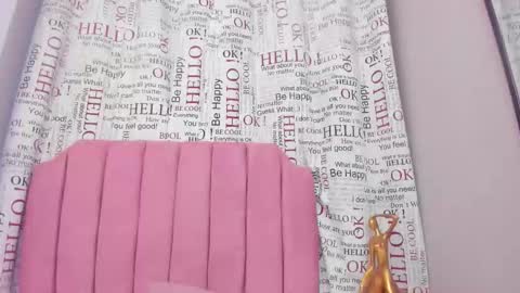 zoe_blond online show from 10/15/25, 12:16