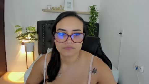 Zoe  online show from 01/06/25, 12:35