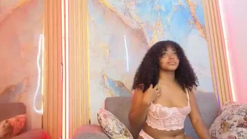 Zoe Grence online show from 10/01/25, 06:47