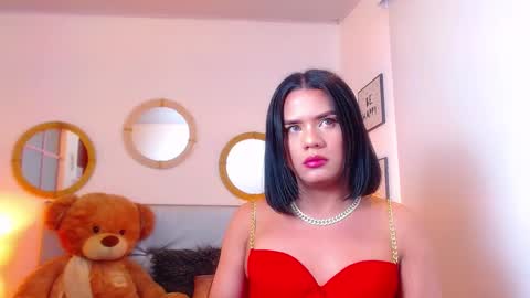 Snapshot of zoe_hecate chatting on 09/12/25, 02:06 zoe_hecate online show from 09/12/25, 02:06