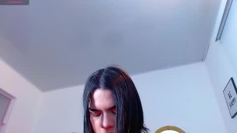 zoe_hecate online show from 10/28/25, 11:18