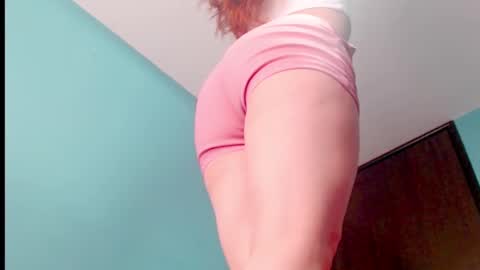 Snapshot of zoe_jones2 chatting on 02/27/25, 01:07 Zoe online show from 02/27/25, 01:07