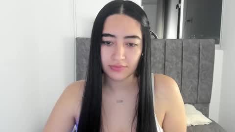 zoe_jones7 online show from 09/23/25, 03:42