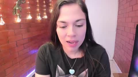 Snapshot of zoe_ringer chatting on 10/03/25, 01:52 Zoe  online show from 10/03/25, 01:52
