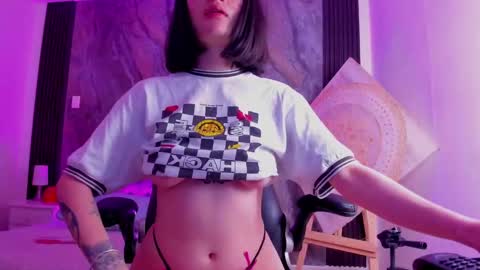 Snapshot of zoe_rosse00 chatting on 09/27/25, 11:48 zoe_rosse00 online show from 09/27/25, 11:48