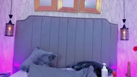 Camila Aristizabal online show from 02/14/25, 11:42