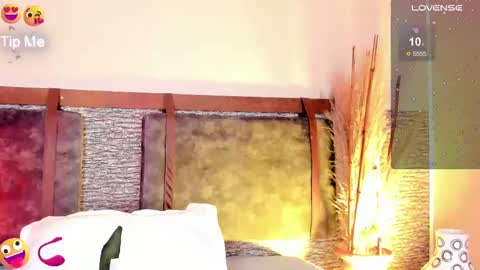 Zoe online show from 02/25/25, 01:50