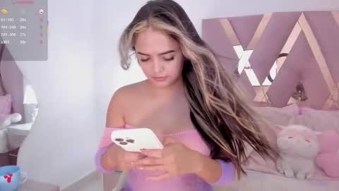 Antonella Kim online show from 10/11/25, 02:48