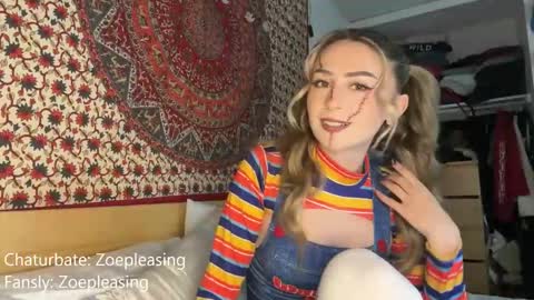 Snapshot of zoepleasing chatting on 10/30/25, 01:40 zoepleasing online show from 10/30/25, 01:40