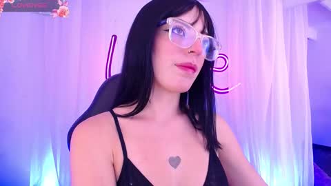 Zoe online show from 10/28/25, 10:23