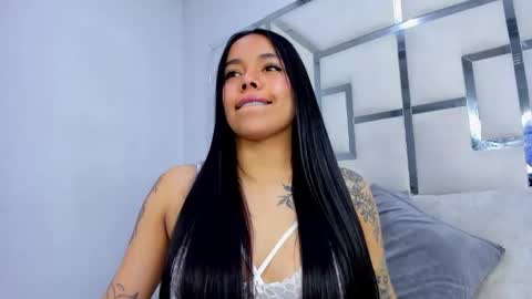 ZoeSwam online show from 10/21/25, 12:06