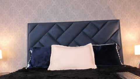 zoey_stone online show from 09/20/25, 08:21