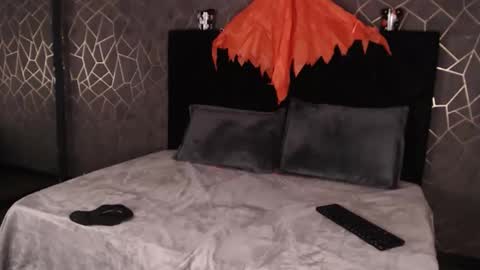 zoey_stone online show from 10/08/25, 07:44