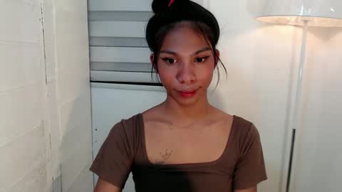 zoey online show from 02/08/25, 06:33