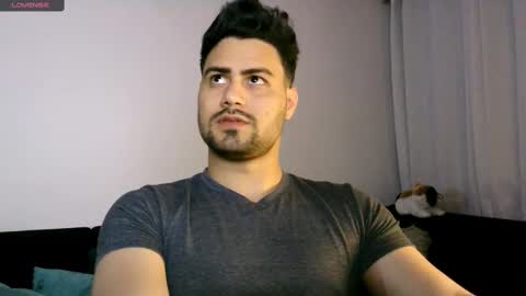 Snapshot of zohan_haidar chatting on 03/01/25, 03:21 ZohanMohamed online show from 03/01/25, 03:21