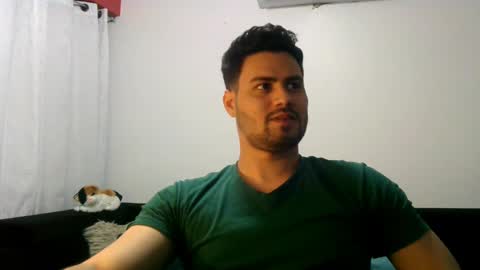 Snapshot of zohan_haidar chatting on 03/05/25, 03:18 ZohanMohamed online show from 03/05/25, 03:18