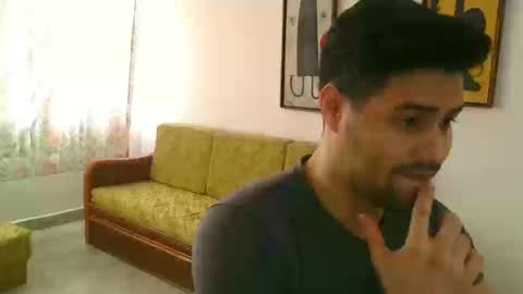Snapshot of zohan_haidar chatting on 09/10/25, 04:51 ZohanMohamed online show from 09/10/25, 04:51