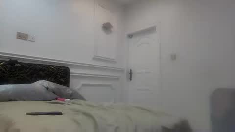 Snapshot of zola_nooryi chatting on 10/09/25, 05:16 Zola Nooryi online show from 10/09/25, 05:16