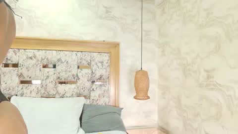 Snapshot of zoley_watson chatting on 10/26/25, 03:01 zoley online show from 10/26/25, 03:01