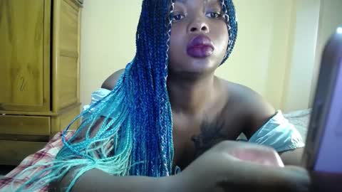 Snapshot of zooee_p chatting on 03/03/25, 11:33 Zooe online show from 03/03/25, 11:33