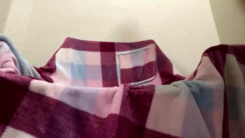 Snapshot of zootle chatting on 11/23/25, 12:21 Zootle online show from 11/23/25, 12:21