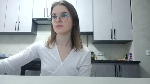 Snapshot of zoriana20 chatting on 10/20/25, 06:41 zoriana20 online show from 10/20/25, 06:41